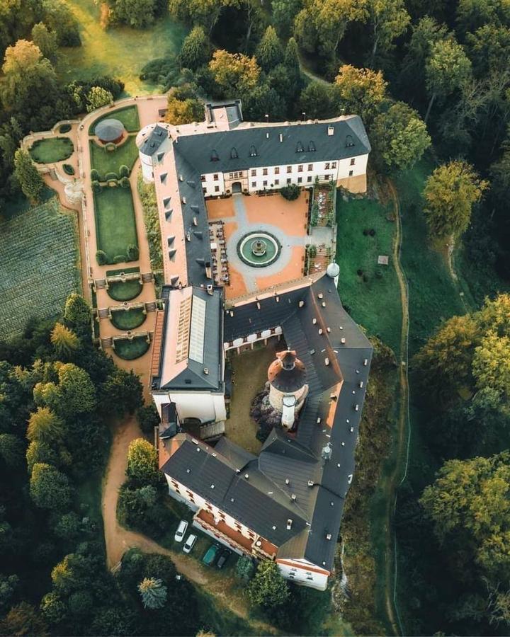 Chateau Zbiroh Экстерьер фото