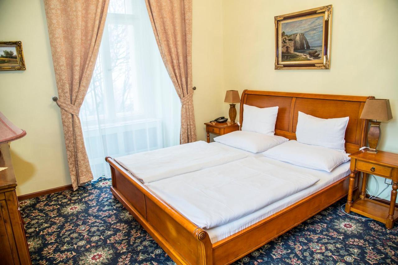 Chateau Zbiroh Экстерьер фото