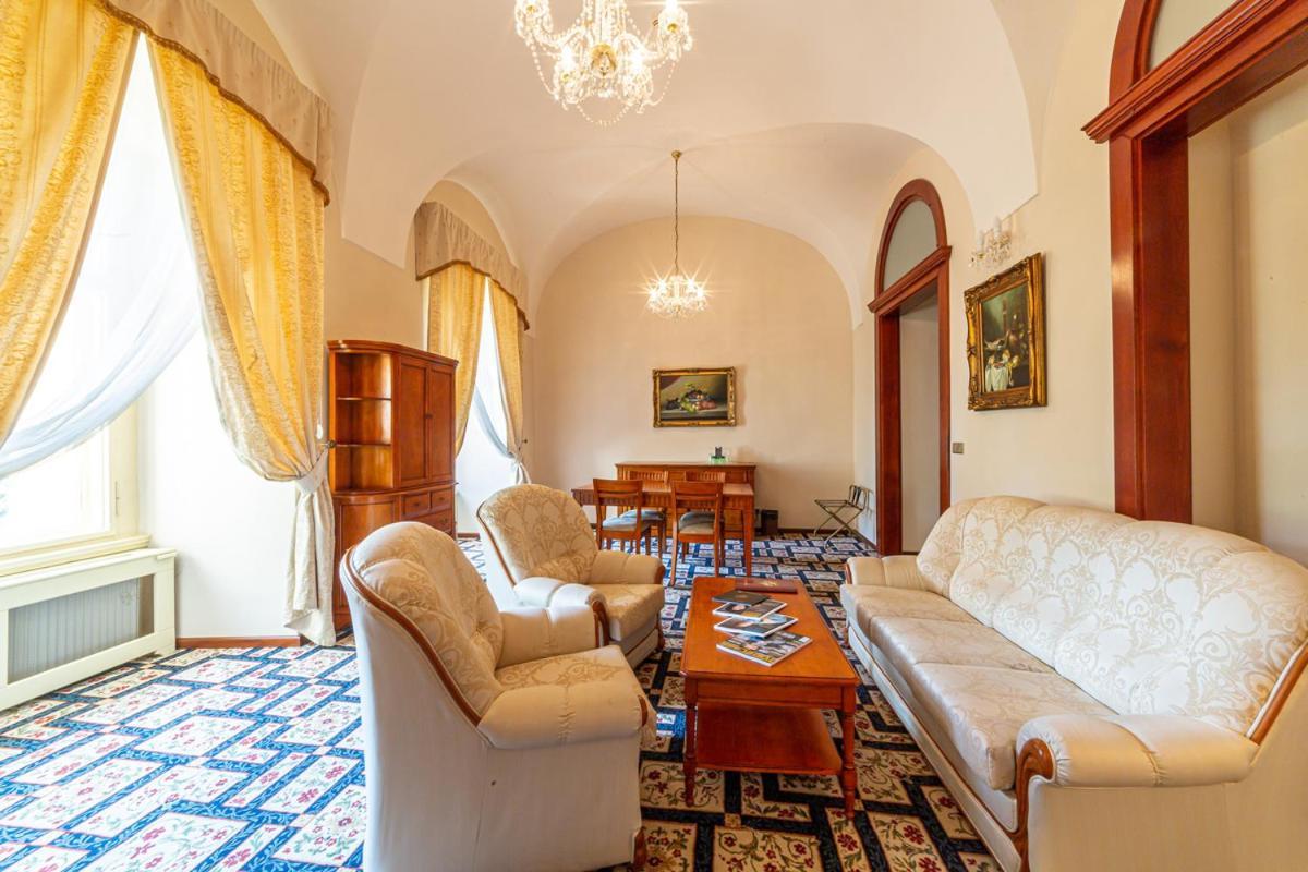 Chateau Zbiroh Экстерьер фото